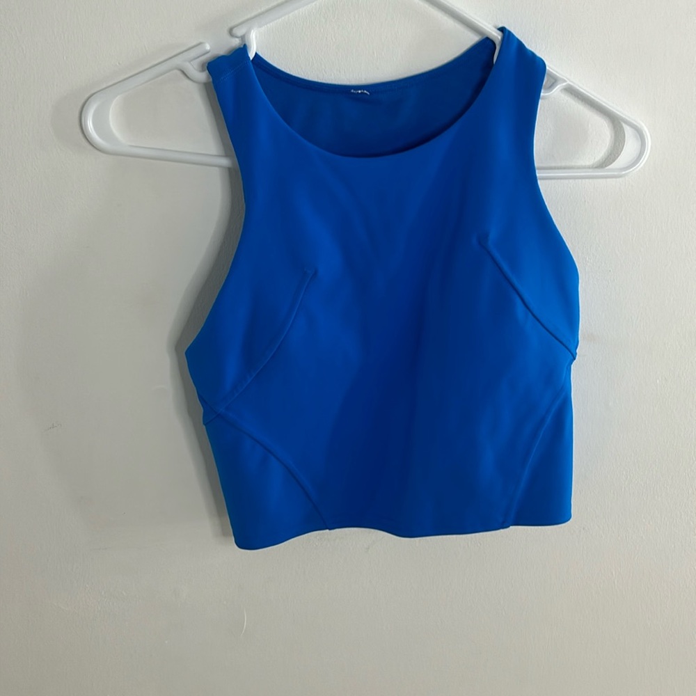 Lululemon invigorate training top
